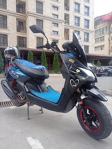 m max: Макси-скутер 200 куб. см, Бензин, Б/у — 1