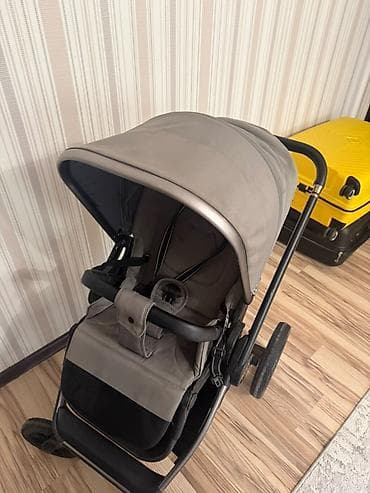 эски кийимдер: Коляска 2-в-1 Carrello Optima, универсальная система для новорождённых — 5