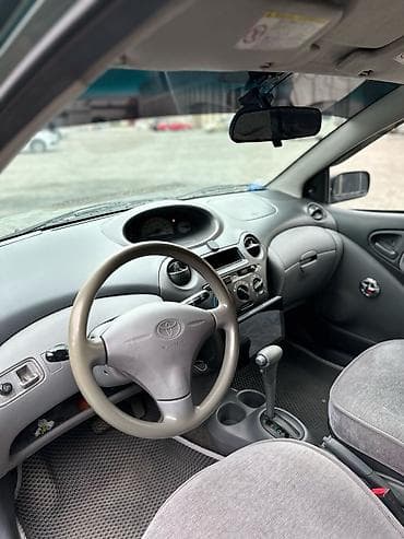 Toyota: Toyota Echo: 2000 г., 1.5 л, Автомат, Бензин, Седан — 7