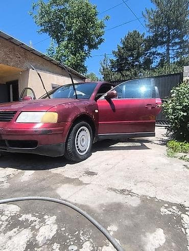 Транспорт: Volkswagen Passat: 2000 г., 1.8 л, Бензин, Седан — 1