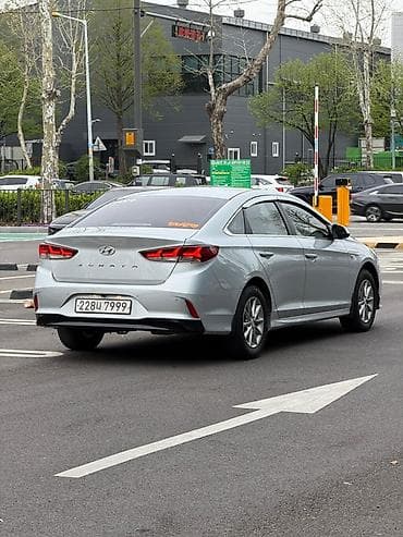 Hyundai Sonata: 2021 г., 2 л, Автомат, Газ, Седан — 1