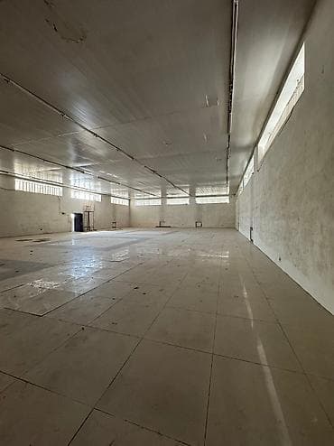 недвижимость в бишкеке: Продается коммерческое помещение? по ул. Советская площадь 1033 кв.м — 2