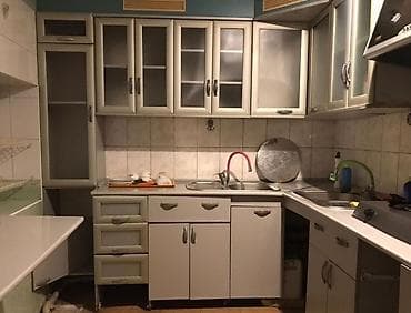 Комнаты: 30 м², С мебелью — 3
