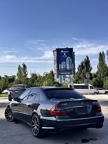 atego 818: Mercedes-Benz E-класс AMG: 2008 г., Автомат, Бензин, Седан — 2