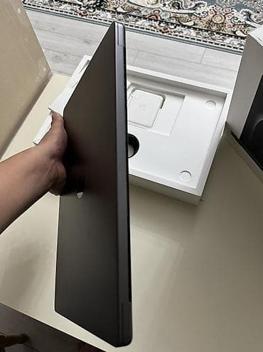 сколько стоит семнадцатый pro max: MacBook Pro 16 M3 pro 18/512Gb Space Black Состояние как новый — 8