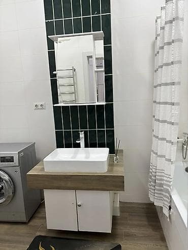 osh flat: Сдается 2х комнатная квартира в центре города, со всеми удобствами — 8