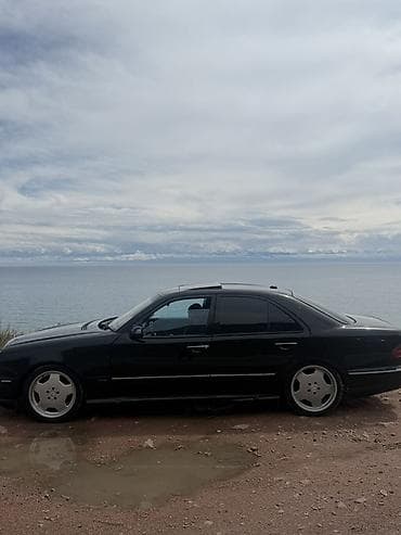 капот w203: Mercedes-Benz E-Class: 2000 г., 4.3 л, Автомат, Бензин, Седан — 3