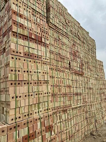 агрегат для стяжки: Жженые кирпичи 7 сом, кирпичи оптом, кирпич трехдырочнй Самые прочные — 1