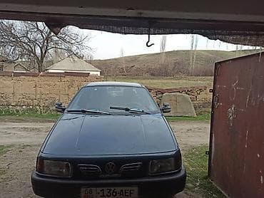 2 2дизель: Volkswagen Passat: 1988 г., 1.8 л, Ручные, Седан — 1
