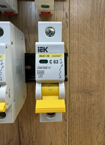 автомат срочно: Электрический автомат, Однофазные, Напряжение: 63 ампер, Новый — 1
