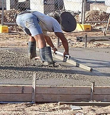 Пол иштери: Стяжка пола — профессиональное устройство выравнивающего основания под — 5