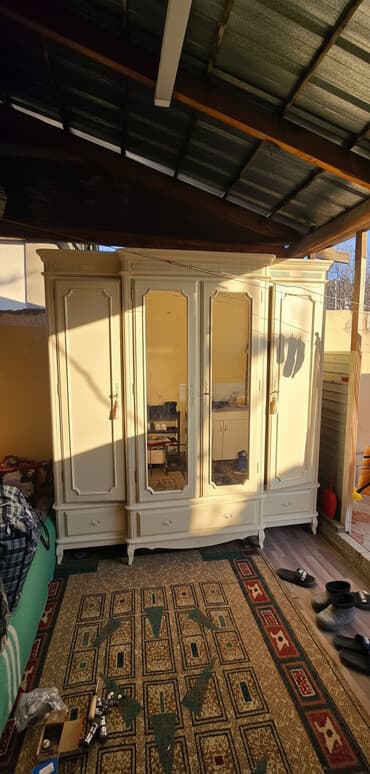 Шкафы для одежды: Шкаф для одежды, Б/у, Прямой, ЛДСП — 3