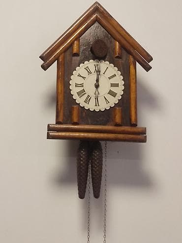 string art: Настенные часы с кукушкой, механические, цепной ход. - Корпус в виде — 1