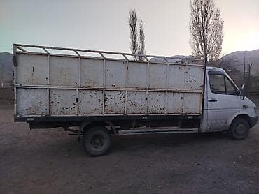 r15 audi: Грузовик, Mercedes-Benz, Стандарт, Б/у — 2