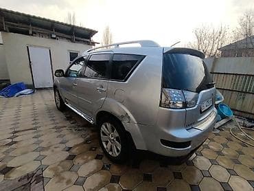mitsubishi challenger: Mitsubishi Outlander: 2009 г., Кроссовер — 5