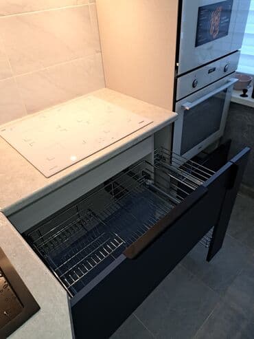 бишкек эмерек: Буйрутма эмеректер, Конок бөлмөсү, Үстөл үстү, Шкаф, Илгичтер — 2