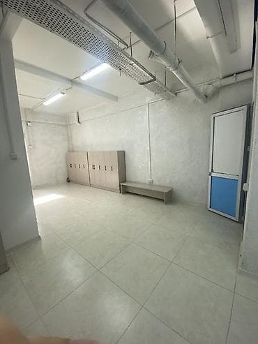 Кыймылсыз мүлк: Помещение в цоколе/соколе жилого дома Описание: - Отдельный вход с — 8