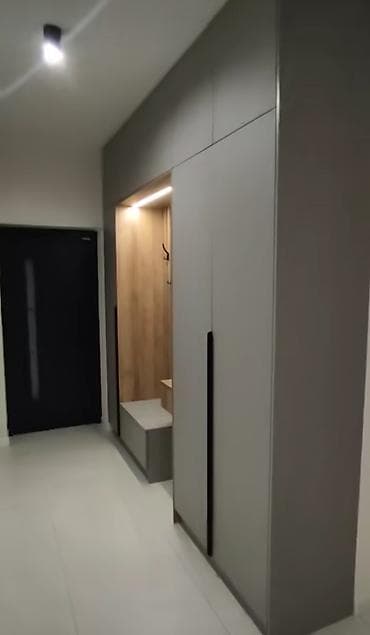 задаю: Шкаф-прихожая, С зеркалом, ЛДСП — 2