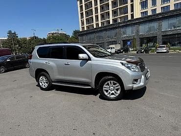 Toyota: Toyota Land Cruiser Prado: 2011 г., 4 л, Автомат, Газ, Внедорожник — 5
