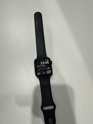 apple whatch 6: Продам Apple Watch SE (2nd generation) 44mm в идеальном состоянии. 🔋 — 2