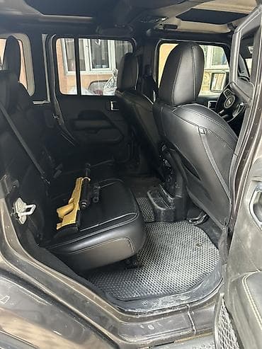прец падборшик: Jeep Wrangler: 2019 г., 2 л, Автомат, Бензин, Внедорожник — 2