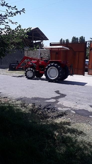 куплю трактор беларус: Трактор 2006 красный цвет с куном, 42 л,с руль гидравлика, 4вд — 2