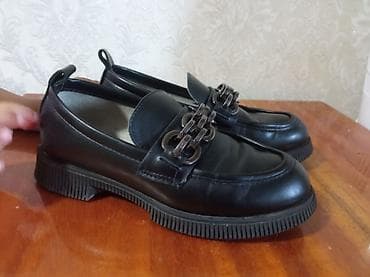 Продаю детский лоферы 33 размера состояние отличное,цена 1000 сом at lalafo.kg Продаю детский лоферы 33 размера состояние отличное,цена 1000 сом