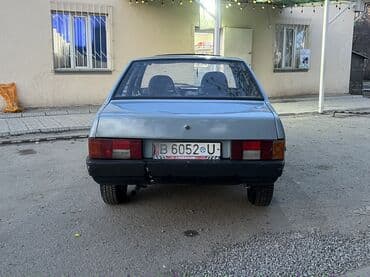 продаю связи с переездом: ВАЗ (ЛАДА) 21099: 1993 г., 1.5 л, Механика, Бензиновая, Седан — 1