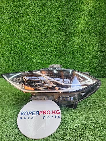 лампочка фар: Передняя левая фара Hyundai Б/у, Оригинал — 1