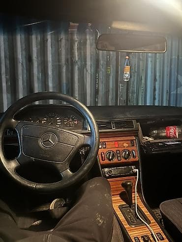 mersedes e 221: Mercedes-Benz W124: 1993 г., 2.2 л, Автомат, Седан — 5