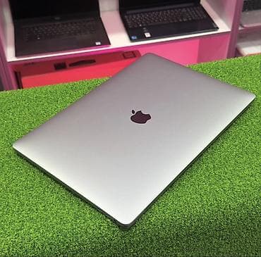 Ноутбуки Apple (MacBook): Apple MacBook Pro 15" - Экран Retina (2560×1600), широкие углы — 4