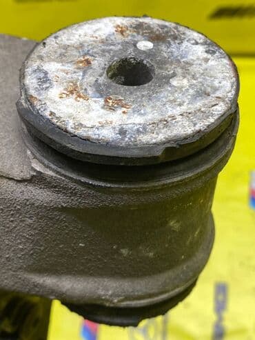 ауди 100 балка: Рычагдар комплектиси Audi Оригинал, Жапония — 2