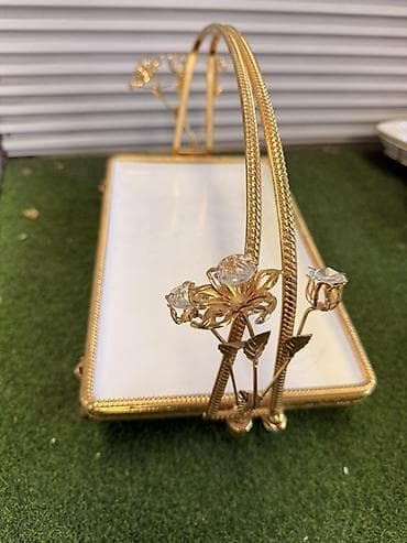 Элегантное прямоугольное сервировочное блюдо/поднос с ручкой. - at lalafo.kg Элегантное прямоугольное сервировочное блюдо/поднос с ручкой. -