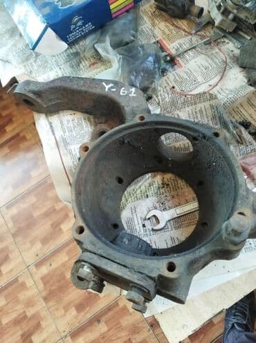 скупка подшипников: Цапфа, поворотный кулак. Шкворень. Ниссан патруль 9г.y61. Правый — 1