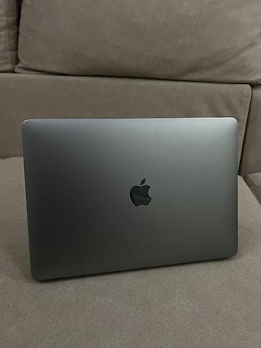 Компьютеры, ноутбуки и планшеты: Apple MacBook Air 13", цвет Space Gray Почти новая не пользовались — 2