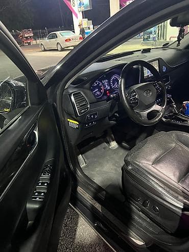 daewoo centra: Hyundai Grandeur: 2018 г., 2.4 л, Автомат, Бензин, Седан — 7