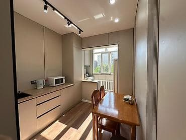 Квартиры: 3 комнаты, 60 м², 106 серия, 4 этаж, Евроремонт — 9