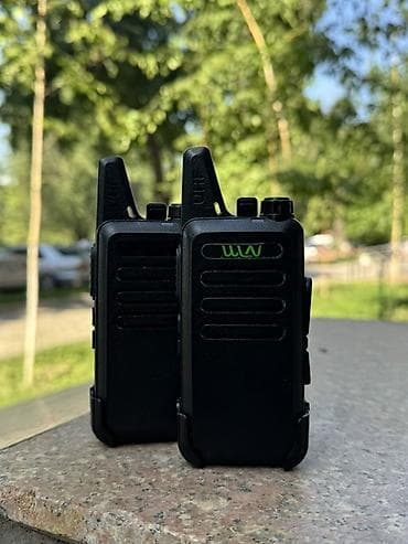 maksat: Пара портативных раций UHF компактного форм‑фактора. Радиус до 8 км — 1