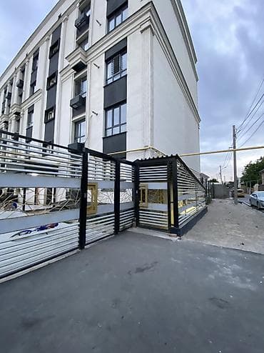 5: 1 комната, 39 м², Пишпек Индивидуалка, 2 этаж, Евроремонт — 1
