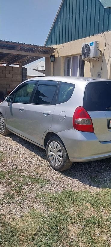 Продажа авто: Honda Fit: 2001 г., 1.3 л, Автомат, Бензин, Хэтчбэк — 10