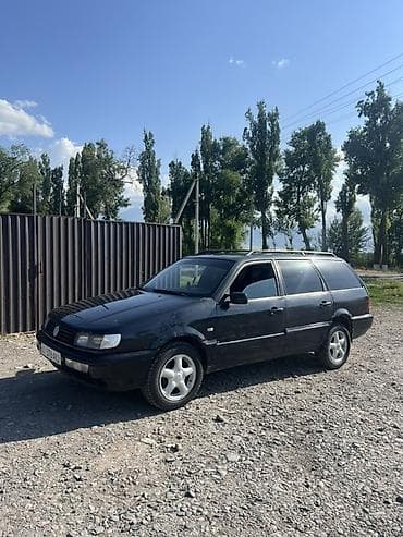 sprinter bazar: Volkswagen Passat Variant: 1994 г., 2 л, Механика, Бензин, Универсал — 1