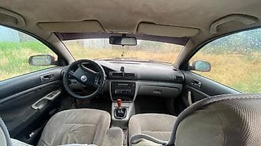 Унаа: Volkswagen Passat: 1999 г., 2 л, Кол менен иштөөчү, Бензин, Седан — 4