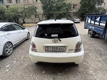 Toyota Ist: 2003 г., 1.5 л, Автомат, Бензин, Хэтчбэк — 5
