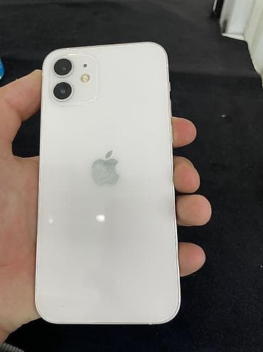 IPhone 12, Б/у, 64 ГБ, Белый, Защитное стекло, Чехол, 95 %