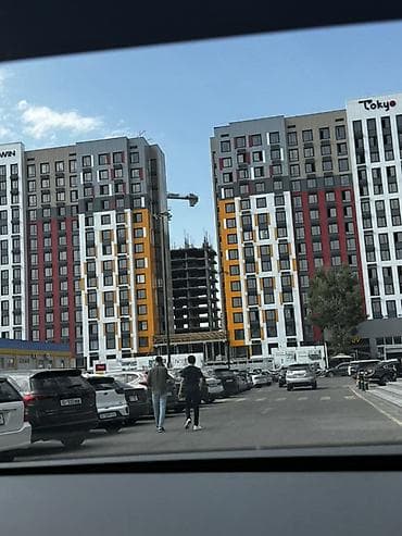 Строится, Элитка, 3 комнаты, 90 м²