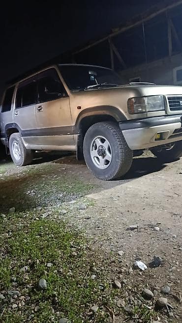 Isuzu Trooper: 1996 г., 3.1 л, Автомат, Дизель, Внедорожник