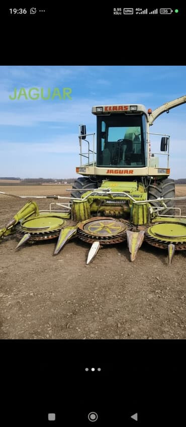 СРОЧНО СРОЧНО!!!ПРОДАЮТСЯ Комбайн Класс Ягуар 840
 все идяльно