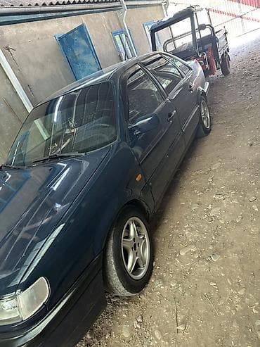 Продажа авто: Volkswagen Passat: 1996 г., Седан — 4