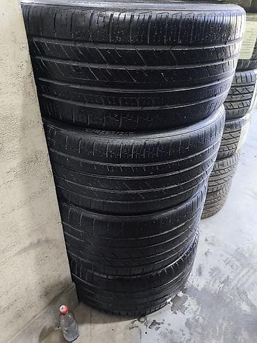 pirelli p zero: Продаю комплект летних шин. Разноширокие 275/35/22 Китай Lexxis — 1