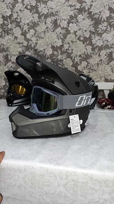 каска эндуро: Мотошлем, Новый — 1